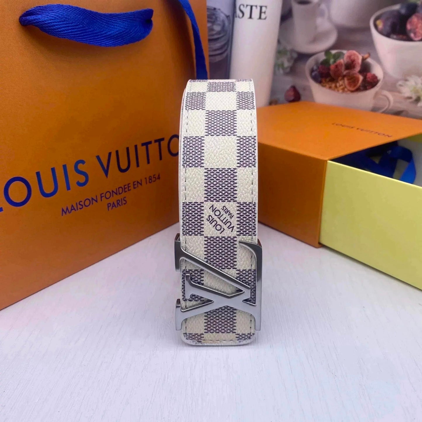 Lv Belt